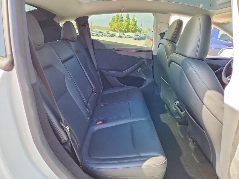 2026 TESLA MODEL Y 11