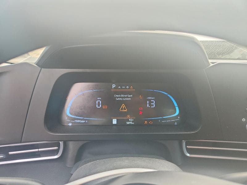 2026 HYUNDAI ELANTRA SE 9