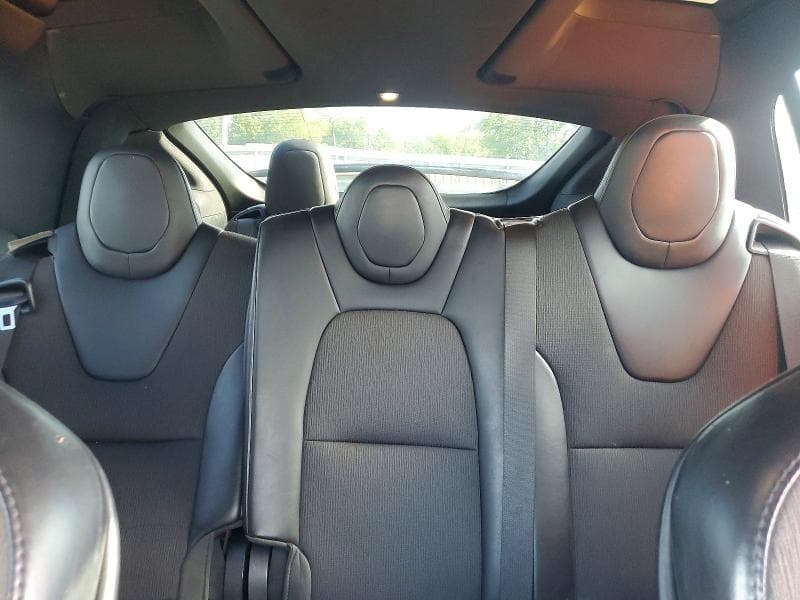 2018 TESLA MODEL X 10