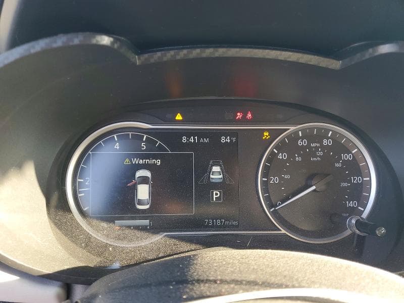 2020 NISSAN VERSA SV 9