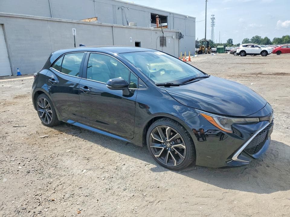2019 TOYOTA COROLLA HATCHBACK XSE 4