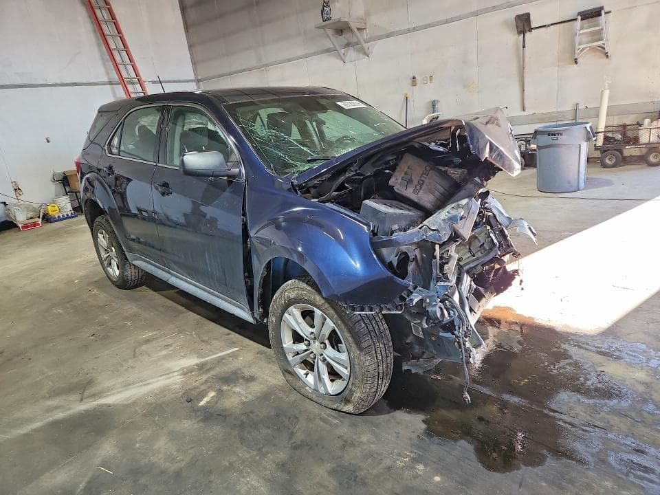2017 CHEVROLET EQUINOX LS 4