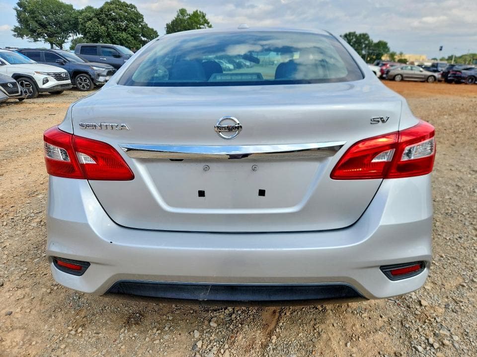 2019 NISSAN SENTRA SV 6