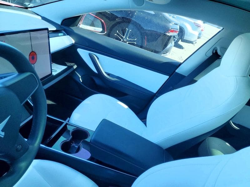 2020 TESLA MODEL 3 8