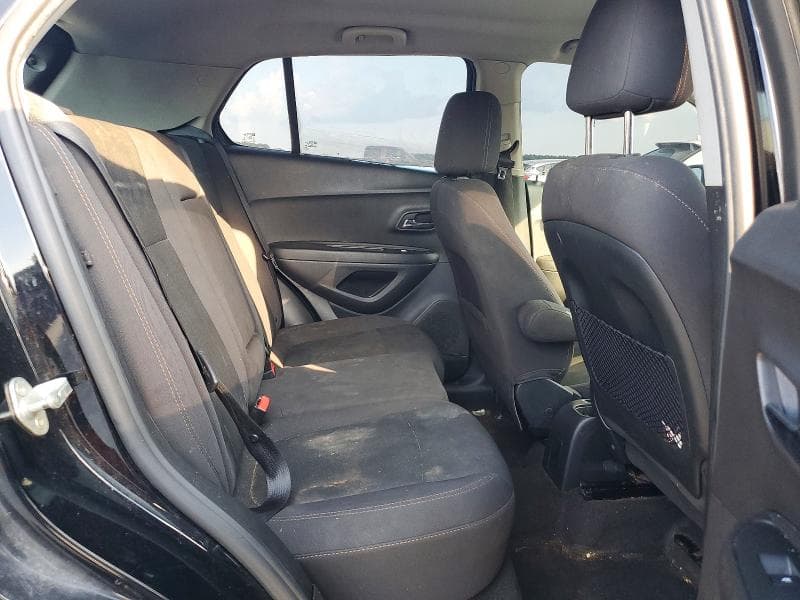 2018 CHEVROLET TRAX LS 10