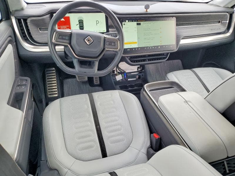 2023 RIVIAN R1S ADVENTURE 8