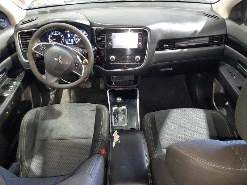 2020 MITSUBISHI OUTLANDER ES 8