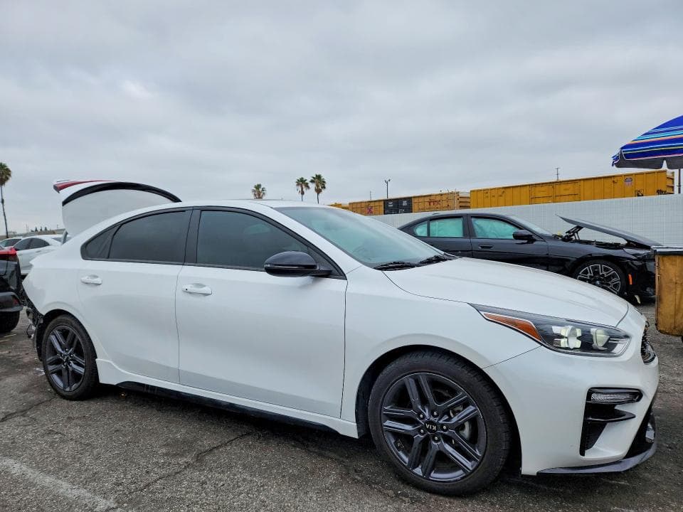 2021 KIA FORTE GT LINE 4