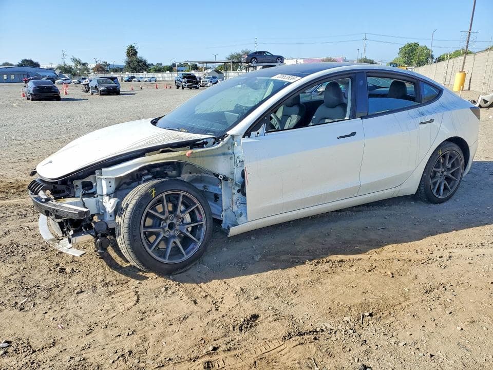 2023 TESLA MODEL 3 - 1