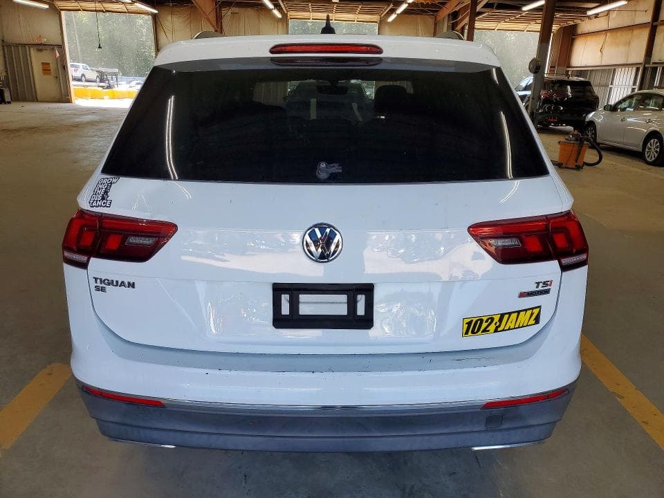 2018 VOLKSWAGEN TIGUAN SE 6