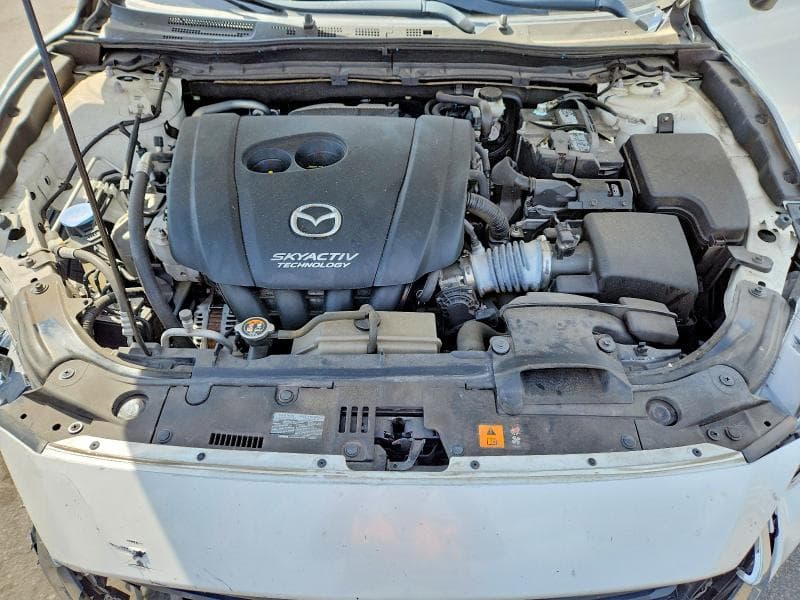 2018 MAZDA 3 TOURING 11