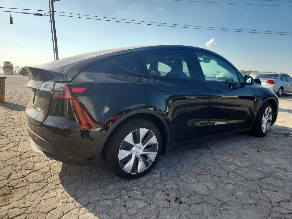 2021 TESLA MODEL Y 3