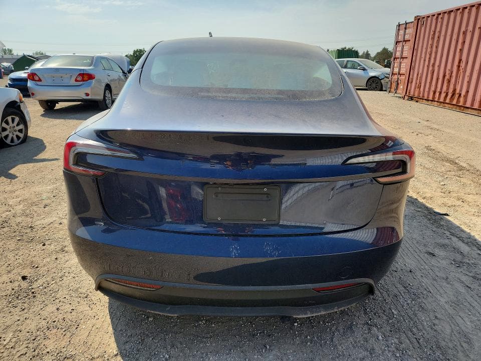 2026 TESLA MODEL 3 6