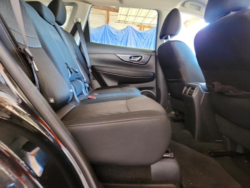 2018 NISSAN ROGUE SV 11
