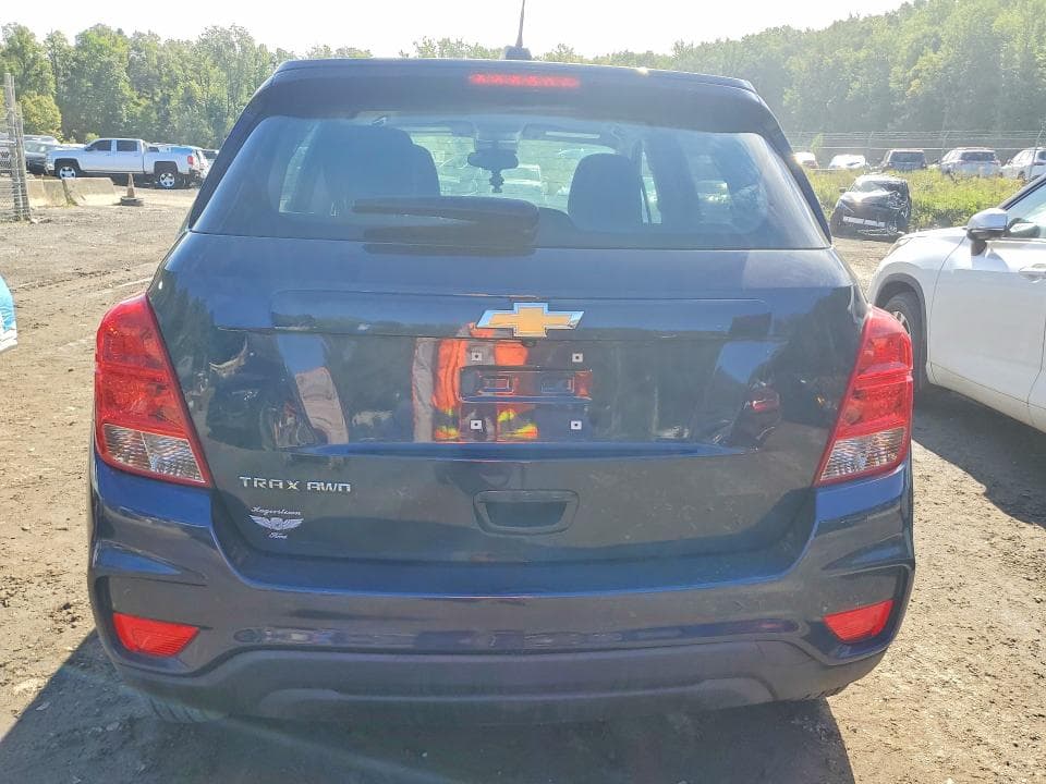 2018 CHEVROLET TRAX 6