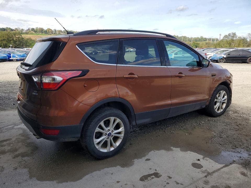 2017 FORD ESCAPE SE 3