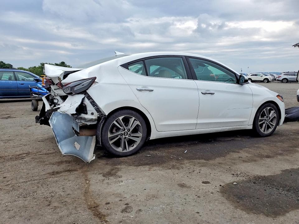 2017 HYUNDAI ELANTRA LIMITED 3