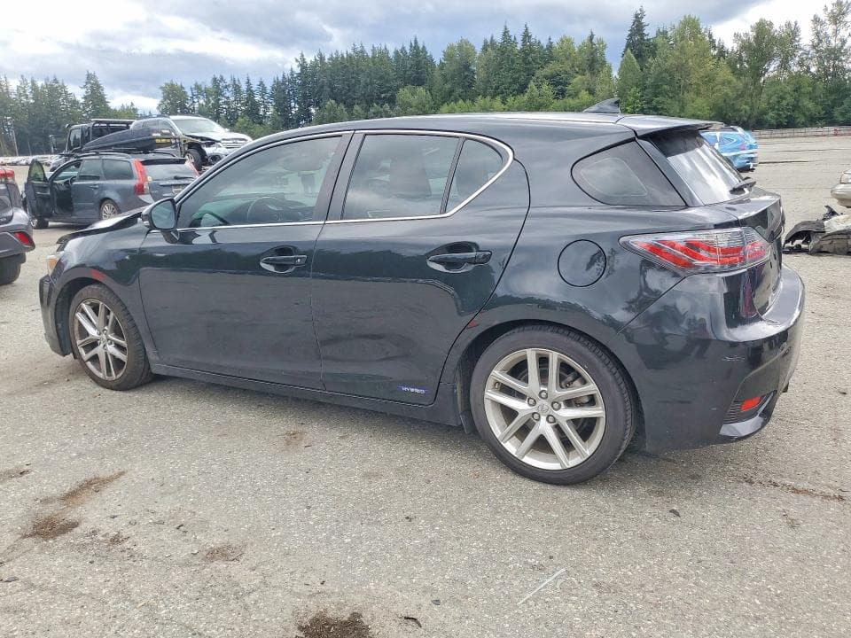 2017 LEXUS CT 200 2