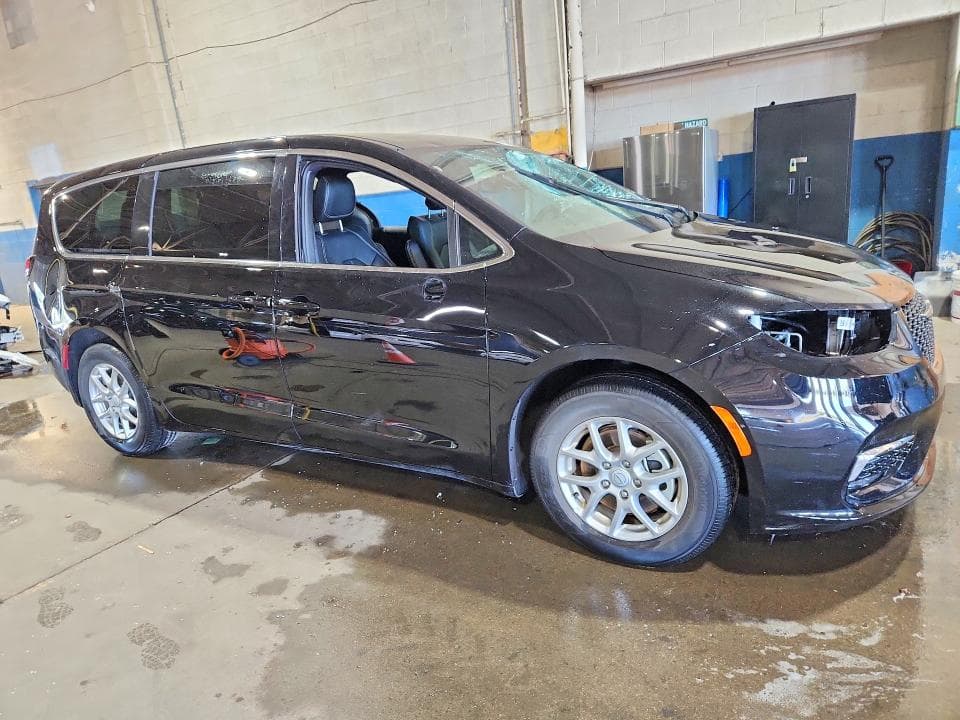 2026 CHRYSLER PACIFICA SELECT 4