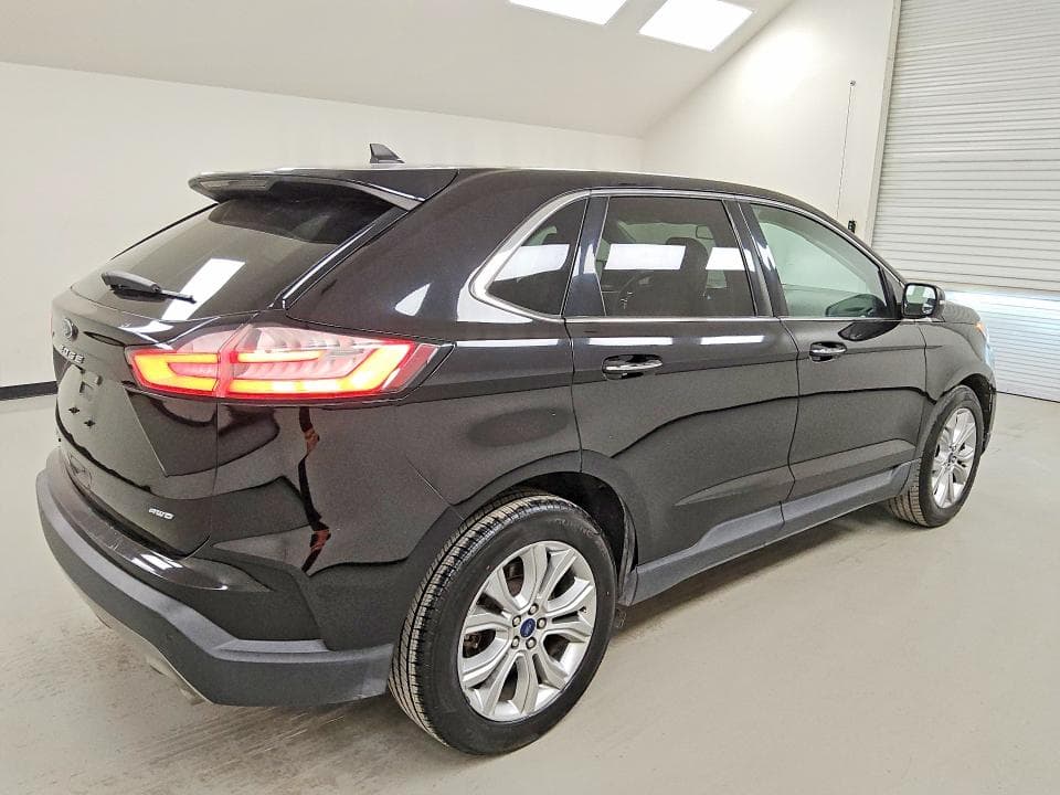 2022 FORD EDGE TITANIUM 3