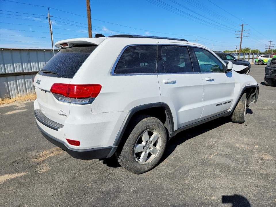 2017 JEEP GRAND CHEROKEE LAREDO 3