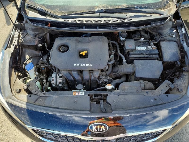 2017 KIA FORTE LX 11