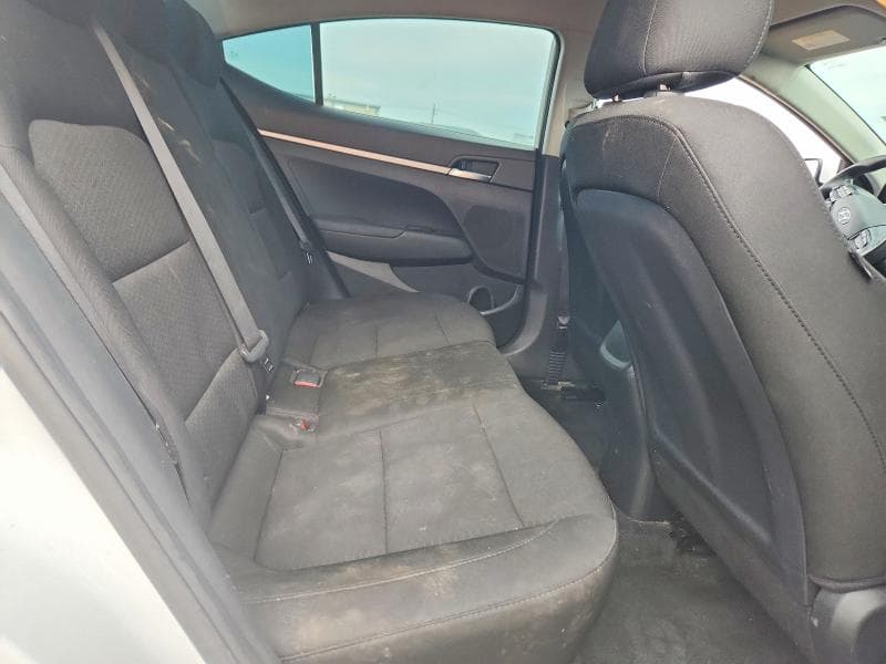 2019 HYUNDAI ELANTRA SE 10