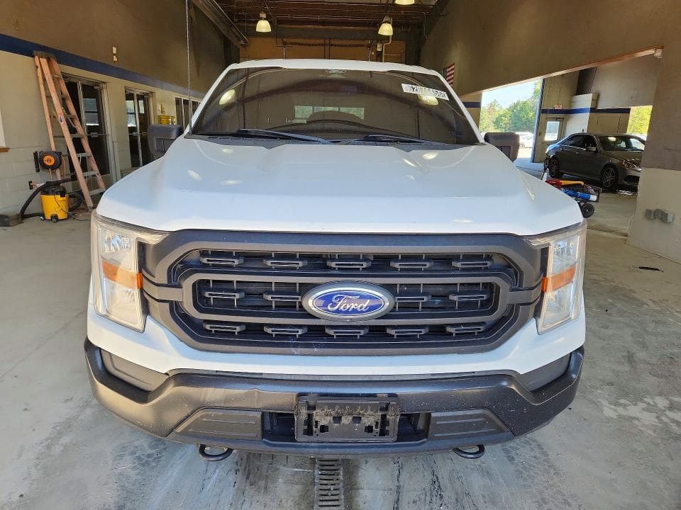 2022 FORD F150 SUPERCREW 5