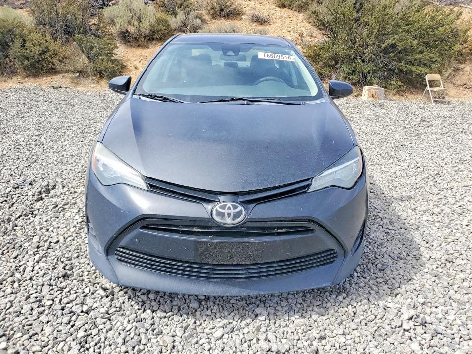 2017 TOYOTA COROLLA LE 5