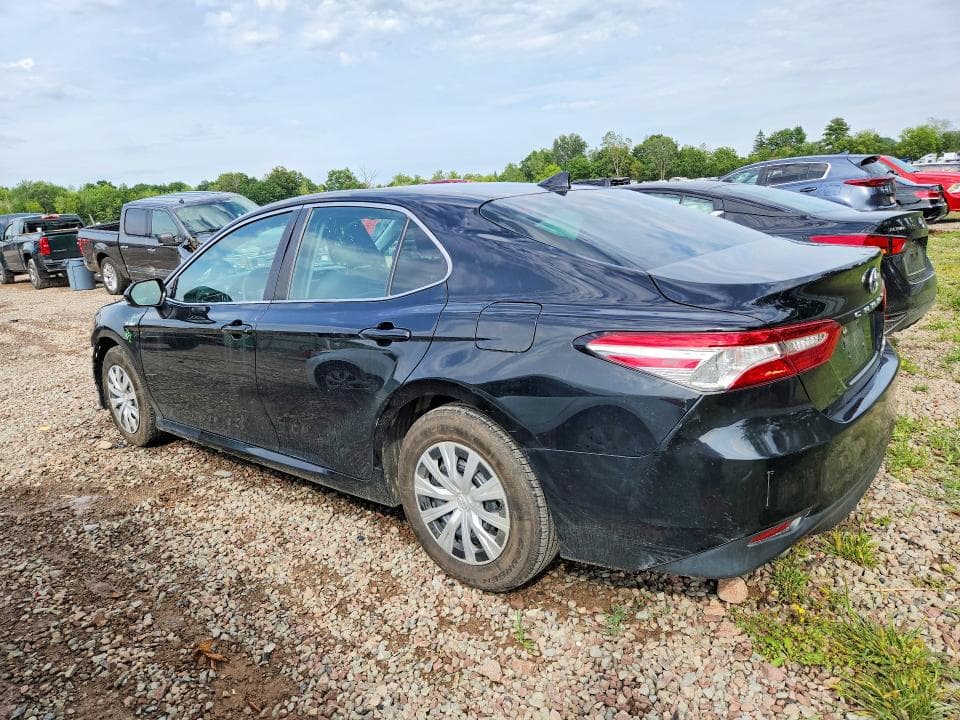 2020 TOYOTA CAMRY LE 2