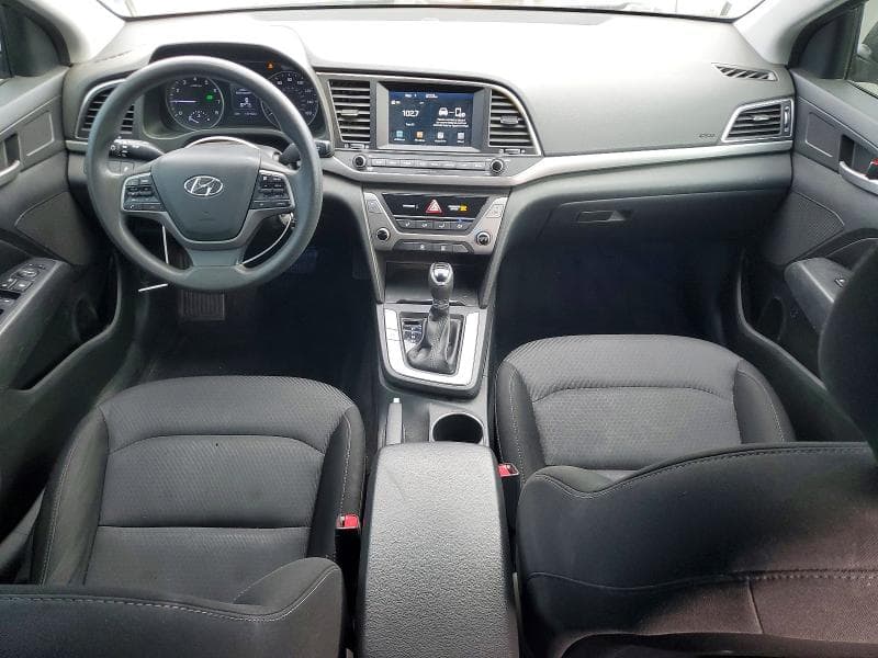 2018 HYUNDAI ELANTRA SEL 8