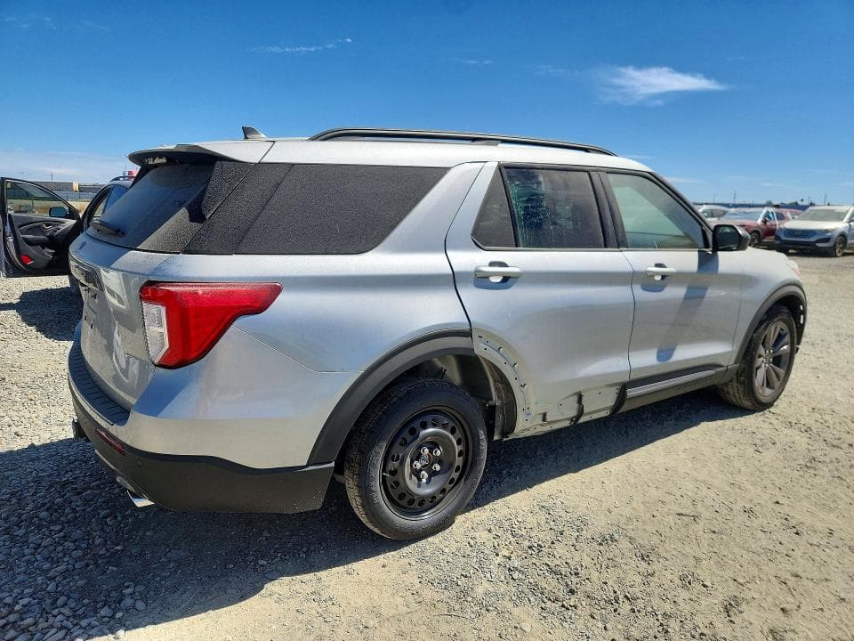 2024 FORD EXPLORER XLT 3