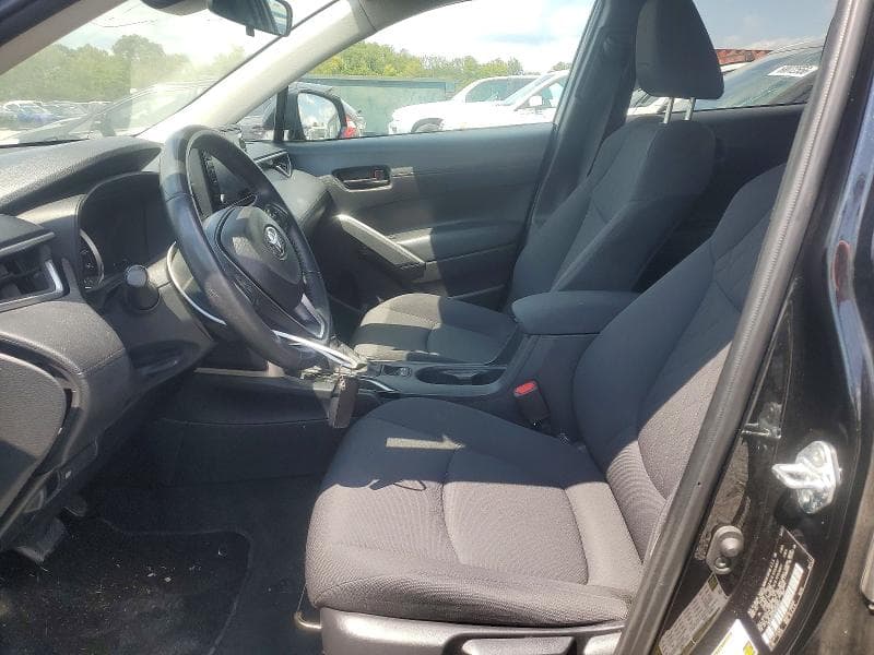 2022 TOYOTA COROLLA CROSS LE 7