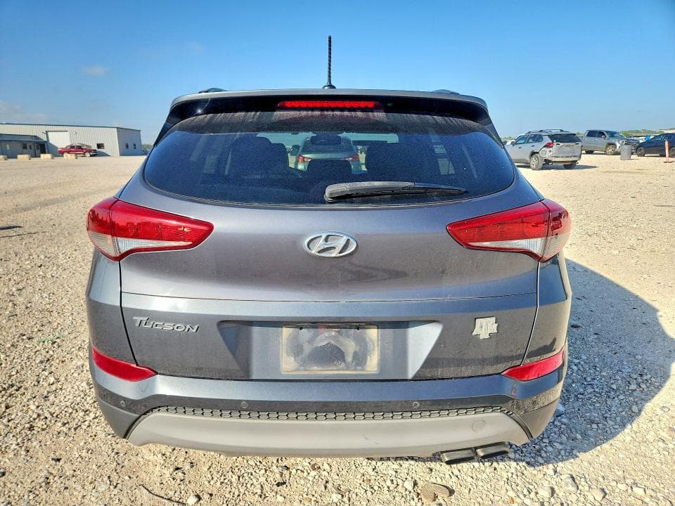 2017 HYUNDAI TUCSON VALUE 6