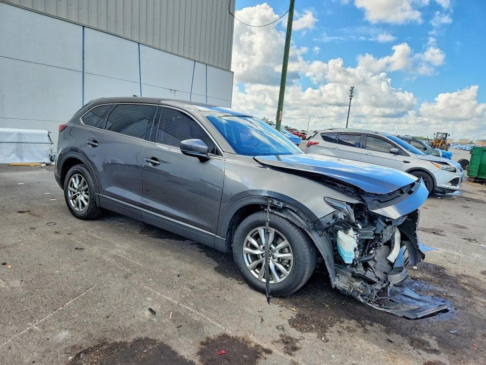 2017 MAZDA CX-9 TOURING 4