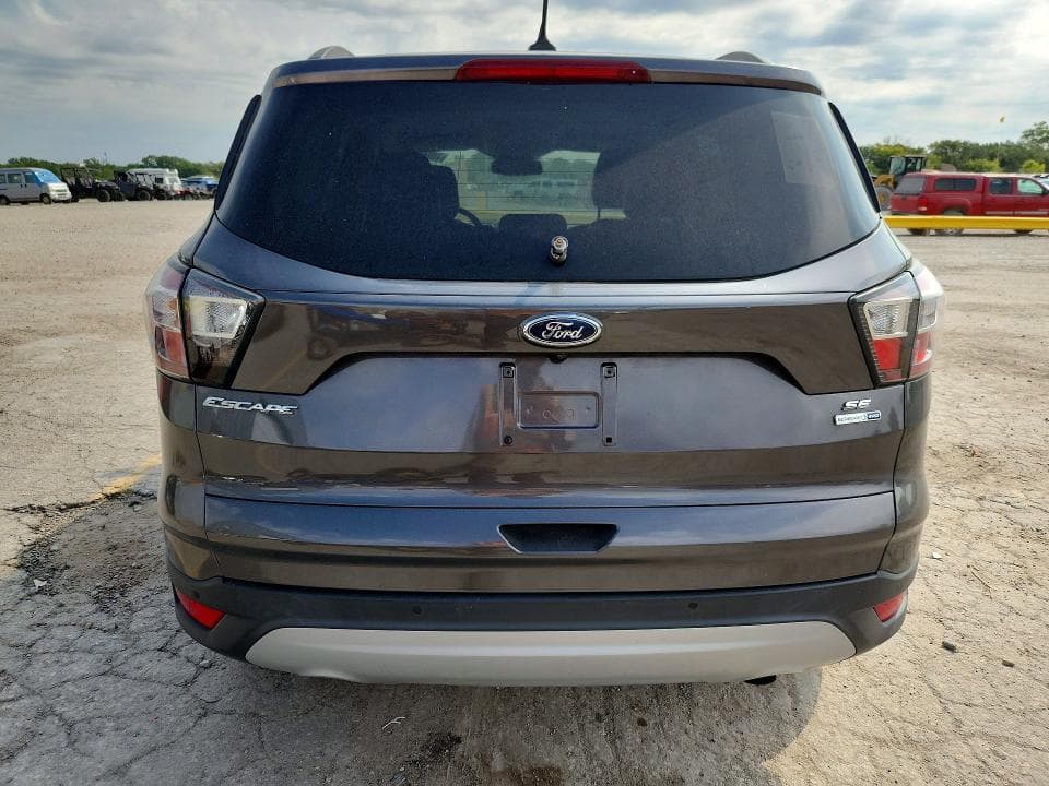 2018 FORD ESCAPE SE 6