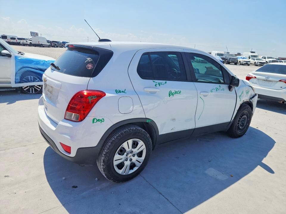 2018 CHEVROLET TRAX LS 3