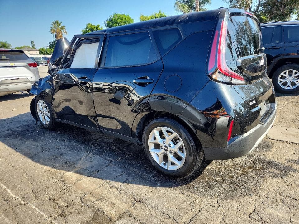 2025 KIA SOUL LX 2