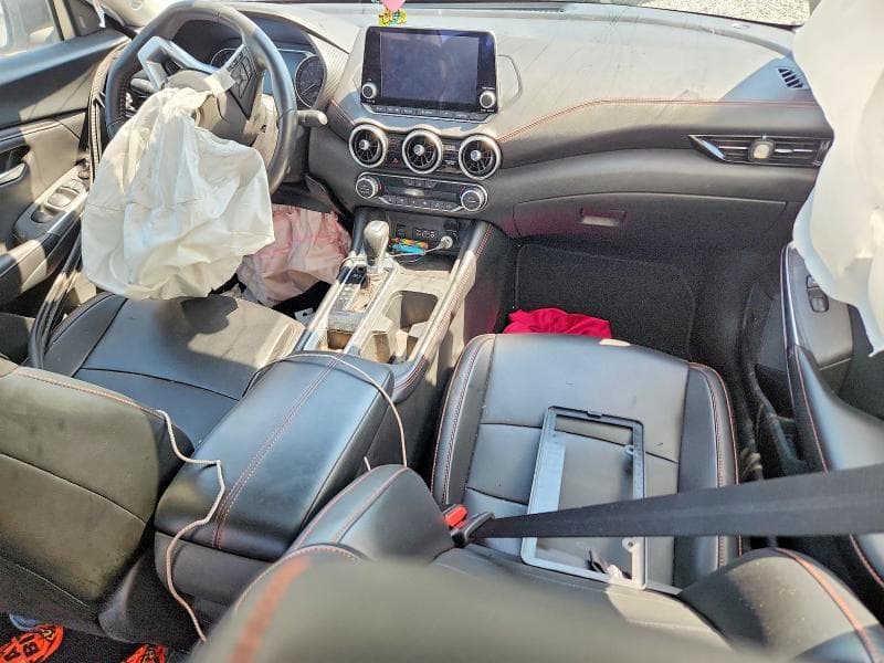 2024 NISSAN SENTRA SR 8