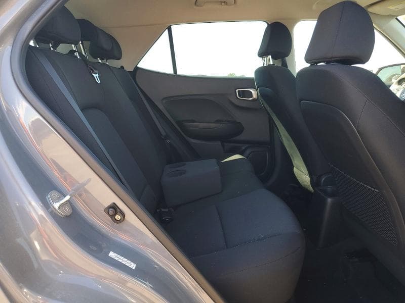 2021 HYUNDAI VENUE SE 11