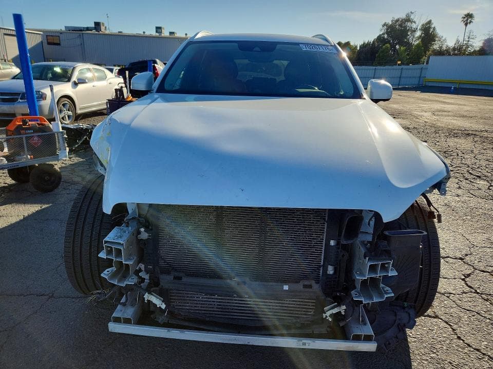 2018 VOLVO XC90 T6 5