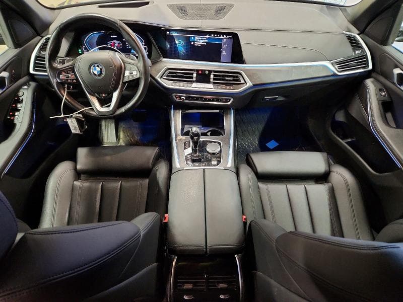 2022 BMW X5 XDRIVE45E 8