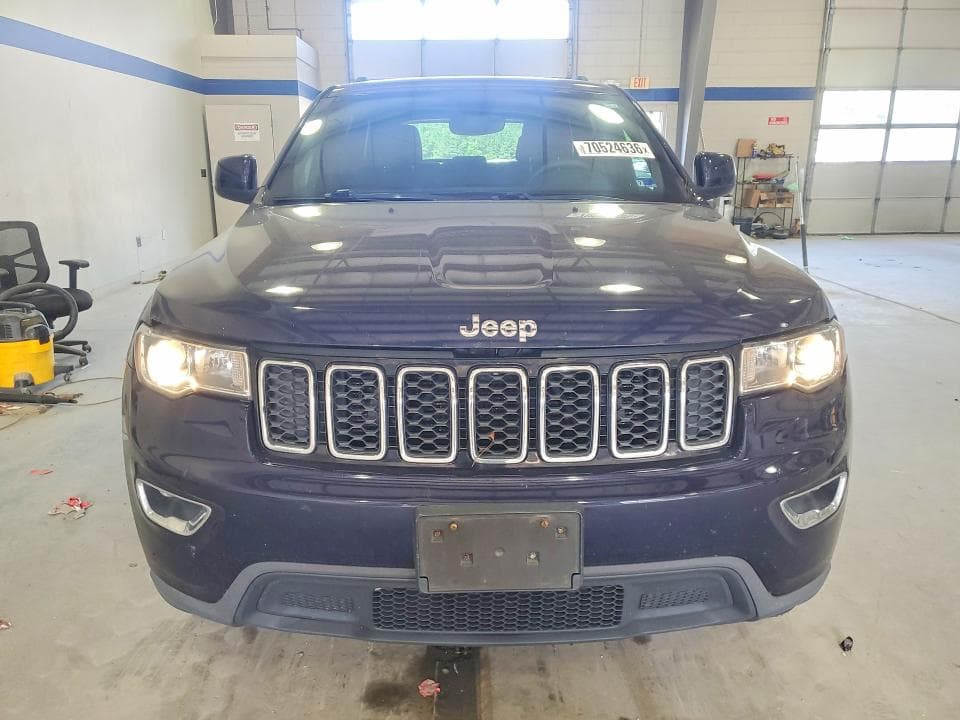 2017 JEEP GRAND CHEROKEE LAREDO 5