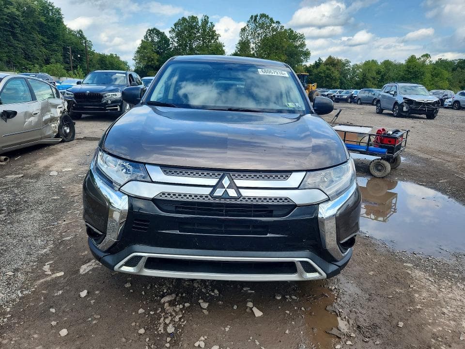 2019 MITSUBISHI OUTLANDER ES 5