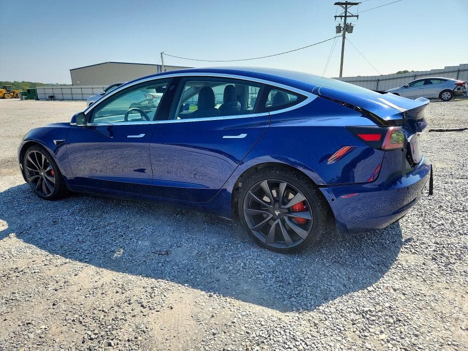 2020 TESLA MODEL 3 2