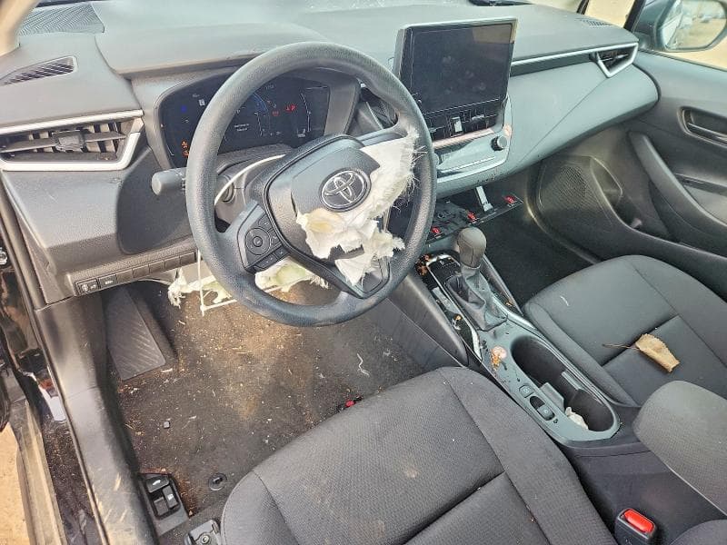 2026 TOYOTA COROLLA LE 8