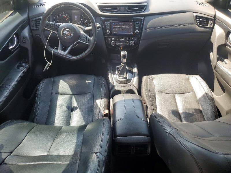 2017 NISSAN ROGUE SL 8