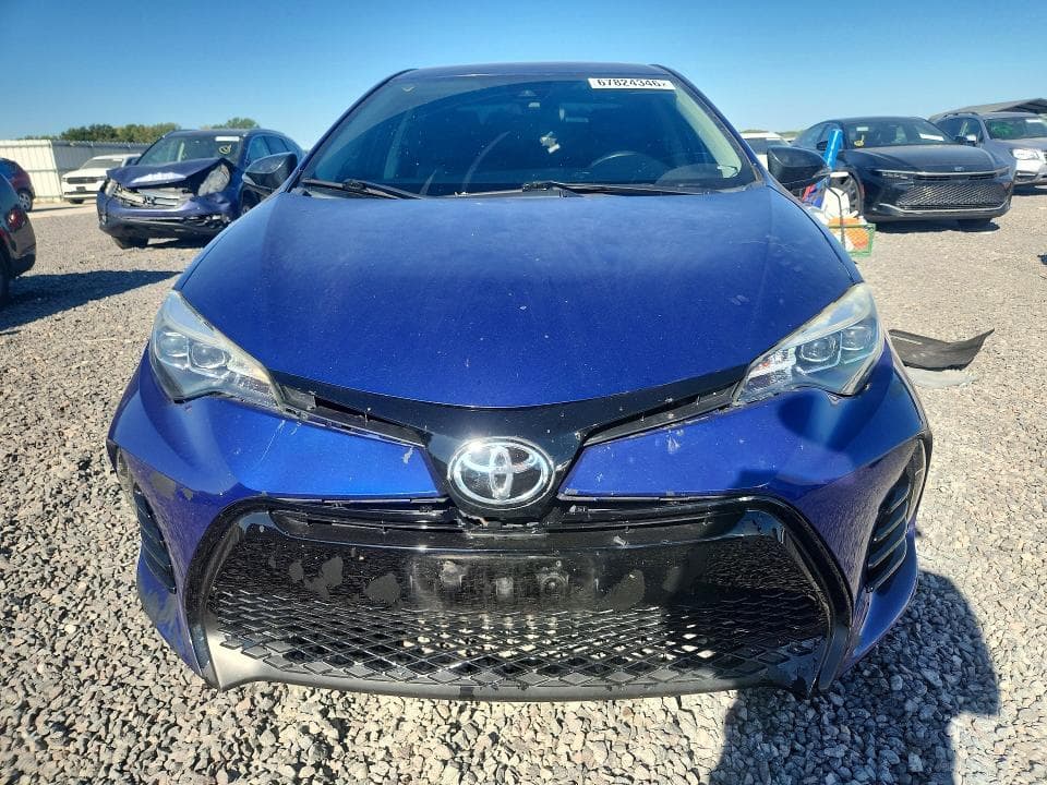 2017 TOYOTA COROLLA SE 5