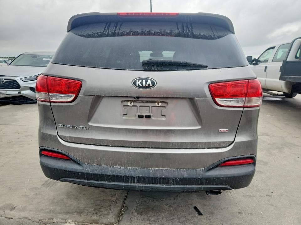 2017 KIA SORENTO LX 6