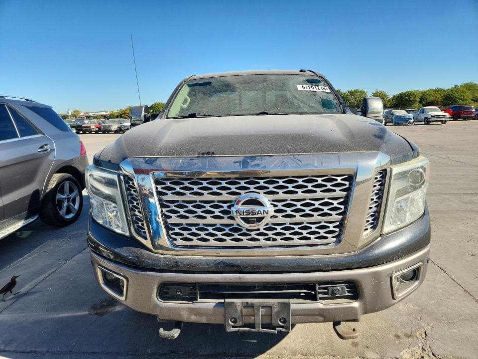 2017 NISSAN TITAN XD PLATINUM RESERVE 5